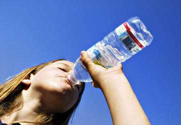 Benefits of Staying Hydrated and 5 Tips to Ensure Adequate Water Intake